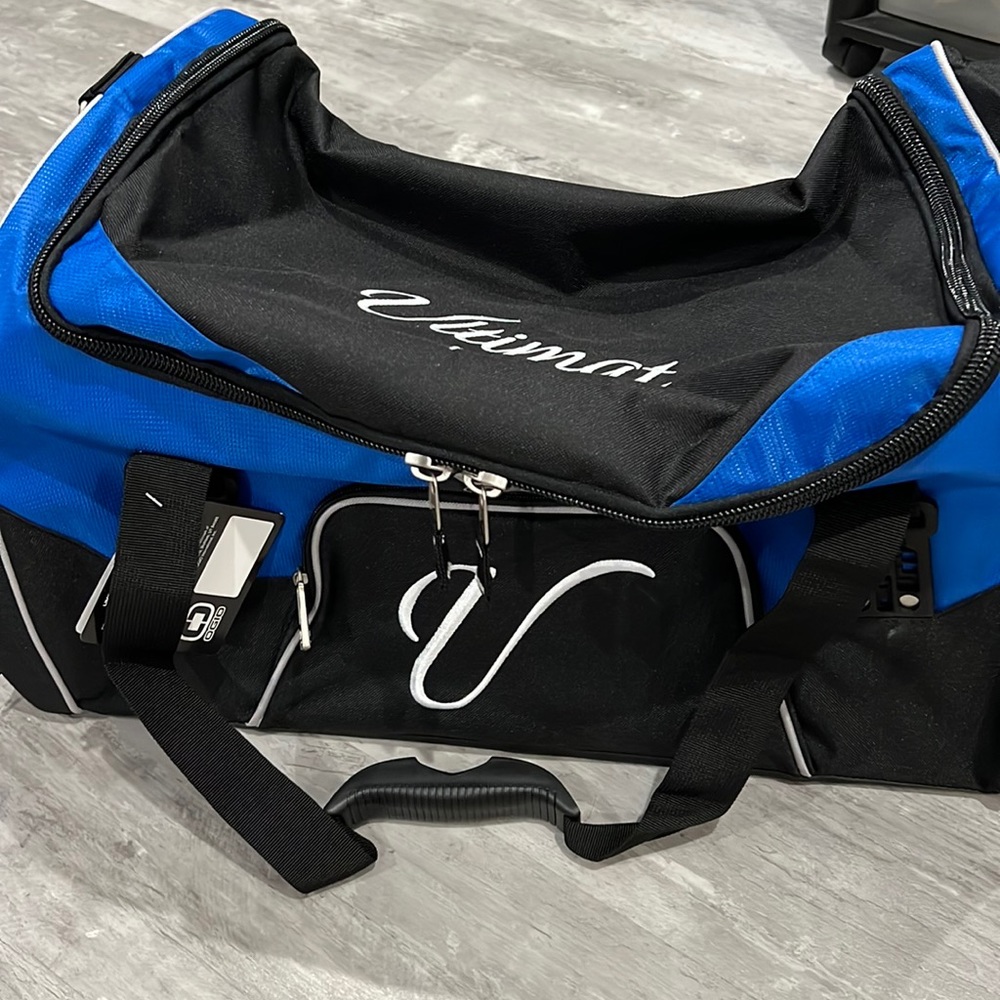 OGIO Blue & Black Duffle Bag Ultimat
